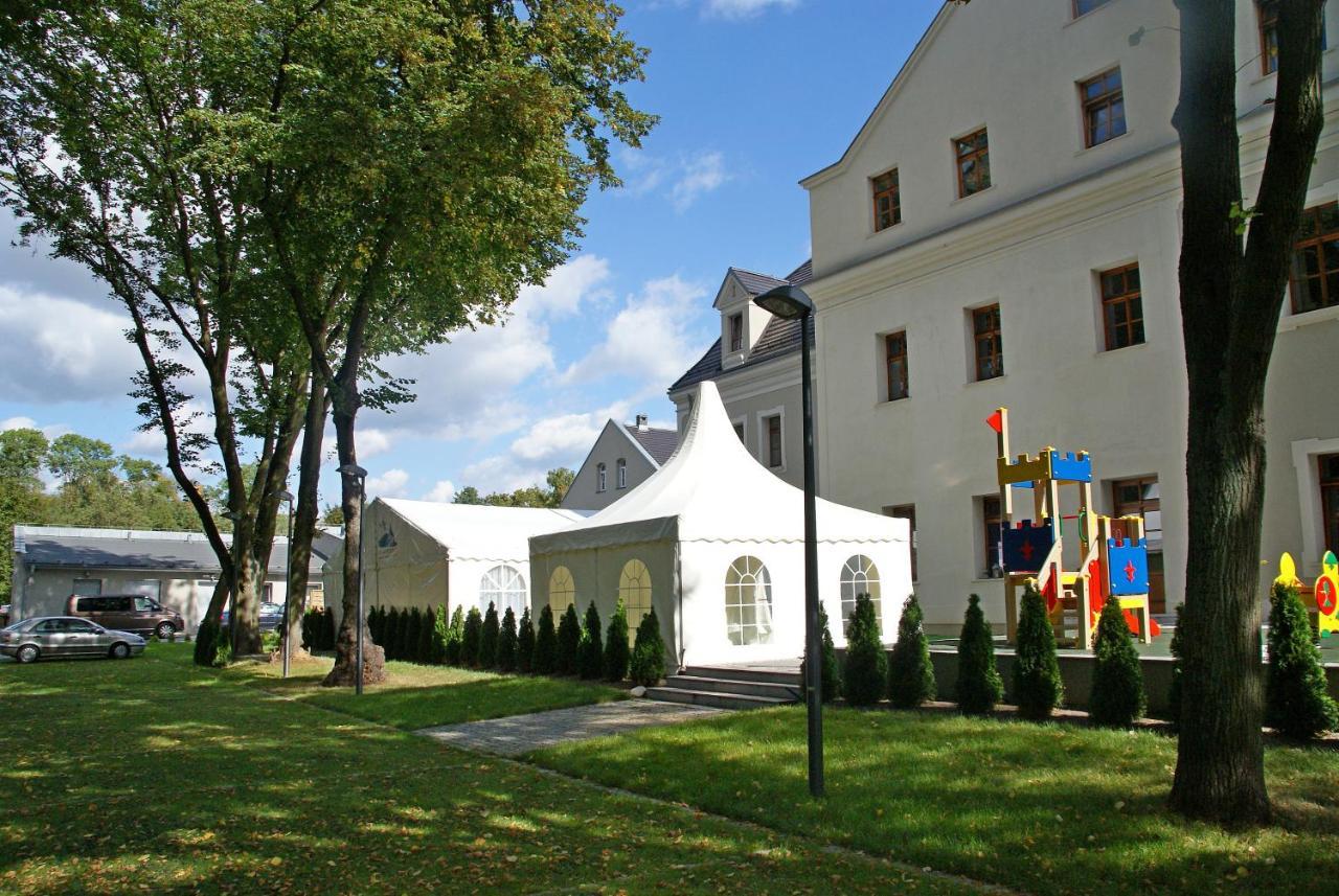 Hotel Zamek Lubliniec Exterior foto